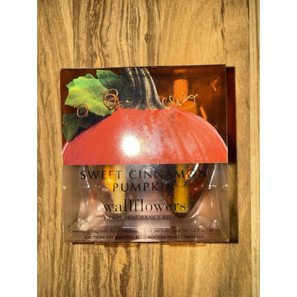 Bath & Body Works Sweet Cinnamon Pumpkin Wallflower Lot‎